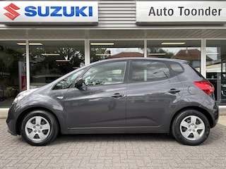 Kia Venga 1.4 CVVT DynamicPLusLine | Navi | Achteruitrijcamera | Parkeersensoren | Climate Control | Cruise Control