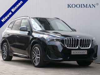 BMW X1 xDrive25e M-Sport 245 Pk Automaat Navi / DAB / Apple Carplay / Camera / Stoelverwarming