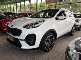 Kia Sportage 1.6 T-GDI GT-Line Handgeschakeld 177pk | Parkeersensoren vóór én achter | Stoel én stuurverwarming | Premium audio installatie |