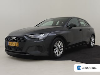Audi A3 Sportback 30 TFSI Business edition 110Pk DSG/AUTO | Navigatie | App Connect | Keyless entry/start | Stoelverwarming | Parkeersensoren voor/achter | DAB | LED | 16"LMV
