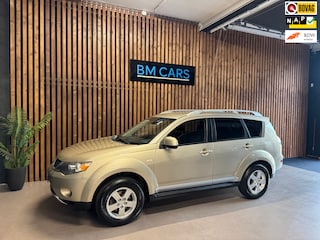 Mitsubishi Outlander 2.4 Inspire 2WD Airco,Trekhaak, PDC