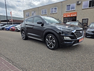 Hyundai Tucson 1.6 T-GDI 4WD Premium automaat Pano Leder Navi Xenon Trekhaak Full Options
