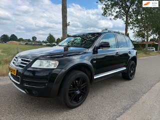 Volkswagen Touareg 3.2 V6 Vol opties 4x4 Boekjes ingevuld !
