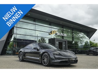 Porsche Taycan Performance Plus 476pk 93,4 kWh Panoramadak *BTW* Luchtvering Bose Comfortstoelen NLauto 1e Eigenaar