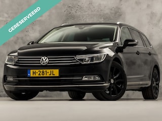 Volkswagen Passat Variant 1.4 TSI ACT Highline R 150Pk Automaat (VIRTUAL COCKPIT, APPLE CARPLAY, BLACK PACK, CAMERA, STOELVERWARMING, LEDER/ALCANTARA, GETINT GLAS, KEYLESS, ADAPTIVE CRUISE, NIEUWSTAAT)