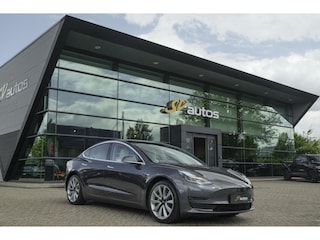 Tesla Model 3 Long Range 351pk AWD 75 kWh *BTW* Panoramadak 19" LMV Sport Autopilot