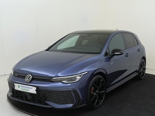 Volkswagen Golf 1.5 eHybrid GTE | SoH 100% | Panoramadak | Trekhaak | Lederen bekleding ‘Vienna’ | Head-up display | 360 camera | Stoelventilatie voor | Black style |