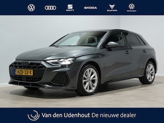 Audi A3 Sportback 40 TFSI e PHEV S edition Camera, Navigatie, Carplay, Inparkeerhulp 32