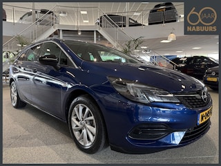 Opel Astra Sports Tourer 1.2 Business Elegance, NL auto, Trekhaak, Camera