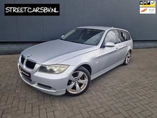 BMW 3-serie Touring 320i Business Line