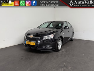 Chevrolet Cruze 1.8 LT. Carplay. Cruise!