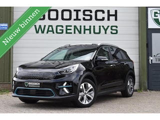 Kia Niro e-Niro DynamicPlusLine 64 kWh | Camera | Schuifdak | Stoel/Stuurverwarming |