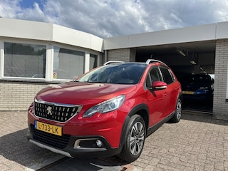 Peugeot 2008 1.2 110pk Allure Navi / Pano Dak