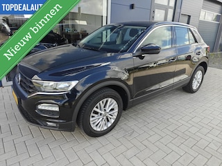 Volkswagen T-Roc 1.0 TSI Carplay/Clima/stoelverw/Nieuwstaat!