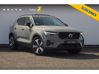Volvo XC40 T5 262PK Automaat Plug-in hybrid Ultimate Dark / Adaptive cruise control / Trekhaak / Elektrische stoelen / Harman Kardon audio / Pilot assist / BLIS / Stoel en stuur verwarming / Elektrische achterklep / Parkeersensoren met 360 camera