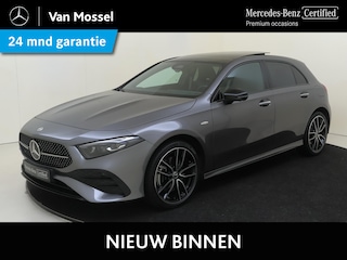 Mercedes-Benz A-klasse 250 e Business Solution AMG Panoramadak / Memorystoelen / 20 inch wielen
