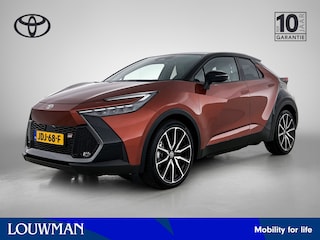 Toyota C-HR 2.0 Plug-in Hybrid 220 GR SPORT + Premium Pakket | Panoramadak | Head-Up Display | JBL | 360 Camera | Memory Seat | Dodehoek detectie | Stoel+Stuurverwarming | Elektrische achterklep |