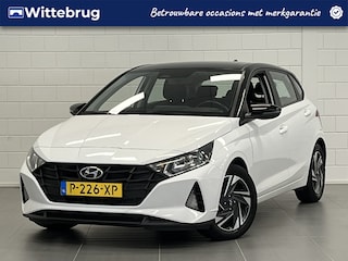Hyundai i20 1.2 MPI Comfort TWO TONE | APPLE / ANDROID NAVIGATIE | AIRCO | DEALER ONDERHOUDEN!