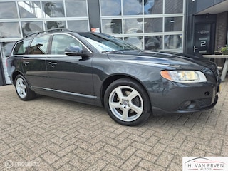Volvo V70 1.6 T4 LEDER XENON NAVI PDC 17"