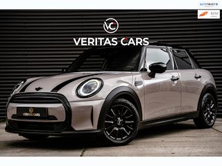 Mini Cooper 5-Deurs 1.5 Business Edition 136PK|Pano|Ambiance|Keyless|Sport Green|Full Led|Carplay|Stoelverw e.o.