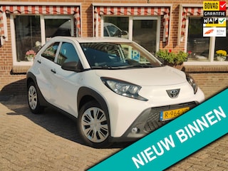 Toyota Aygo 1.0 VVT-i MT Airco Cruise Carplay - RIJKLAAR -