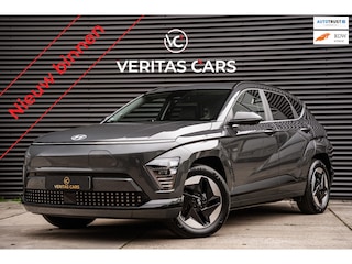 Hyundai Kona EV Fashion 65,4 KWH|BTW|Drive Mode|360°|BVM|HBA|Keyless|Trekhaak|Carplay e.o.