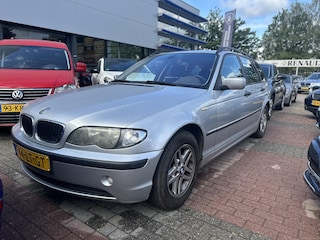 BMW 3-serie Touring 316i Executive Clima Stuurbediening Trekhaak