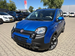Fiat Panda 1.0 Hybrid Pandina
