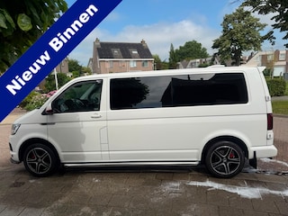 Volkswagen Transporter 2.0 TDI L2H1 DC T6 2.0 Bulli | Unieke uitvoering sportief