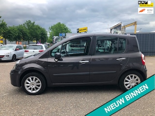Renault Modus 1.6-16V Dynamique trekhaak, airco