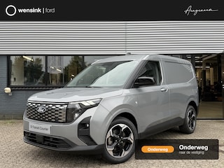Ford Transit Courier E-Transit Limited 46 kWh | Driver Assistance Pack | Trekhaak | Apple Carplay | Android Auto |
