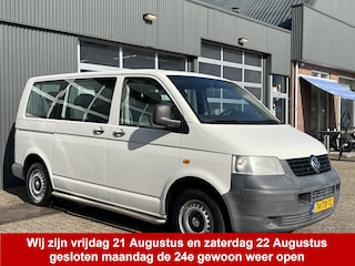 Volkswagen Transporter Kombi 1.9 TDI 300 9-Persoons APK 02-2027 Trekhaak 2200kg trekgewicht Ruiten rondom Sitebars Euro 3