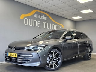Volkswagen Passat Variant 1.5 eHybrid Business | 360 Camera | Stoelventilatie & Massage | Trekhaak | 19 inch velgen | Head-up display |