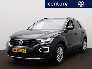 Volkswagen T-Roc 1.0 TSI 110Pk Style LED - Side Assist - ACC - Climatronic - Apple Carplay/Android Auto - PDC