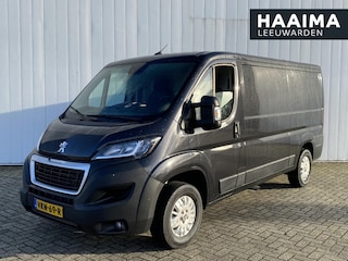 Peugeot Boxer 330 2.2 BlueHDi 120 L2H1 Asphalt | Leder | Navigatie | Achteruitrijcamera | Trekhaak | Lichtmetalen velgen | Airco