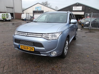 Mitsubishi Outlander 2.0 PHEV Instyle
