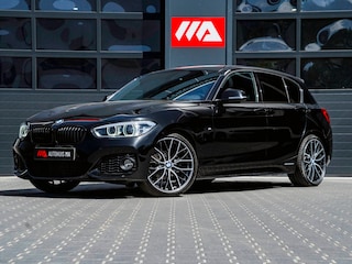 BMW 118i M Sport Edition| LEDER | STOELVERWARMING | 19 INCH | PDC | NAVI