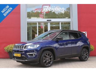 Jeep Compass 4xe 240PK Plug-in Hybrid ELECTRIC S | AFNEEMBARE TREKHAAK | PANORAMA SCHUIF/KANTEL DAK | DAB+ RADIO | NAVIGATIE | ELEKTRISCH BEDIENBARE VOORSTOELEN MET GEHEUGENFUNCTIE OP DE BESTUURDERSSTOEL | STOEL/STUUR VERWARMING | STOEL VENTILATIE | CRUISE CONTROL | DODEHOEK DETECTIE | CLIMATE CONTROL | XENON KOPLAMPEN | LEDEREN BEKLEDING | ELEKTRISCH BEDIENBARE ACHTERKLEP | KEYLESS ENTRY/START | PARKEERSENSOREN VOOR + ACHTER | ACHTERUITRIJ CAMERA | ALPINE AUDIO SYSTEM |