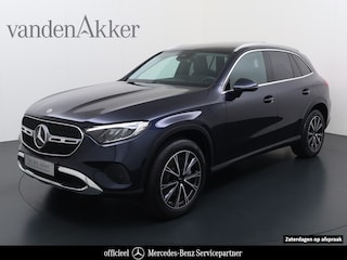 Mercedes-Benz GLC 300e 4Matic // Trekhaak // Panoramadak // 360 Camera // Distronic // GRATIS Winterbandenset // Carplay