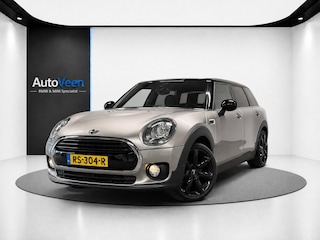 Mini Clubman 1.5 Cooper Business (PANO, STOELVERWARMING, NAVI, CRUISE, 18 INCH)