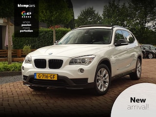 BMW X1 xDrive28i Sportline | Schuifdak | Sportst. | Trekhk | Allseason | Parelmoer!