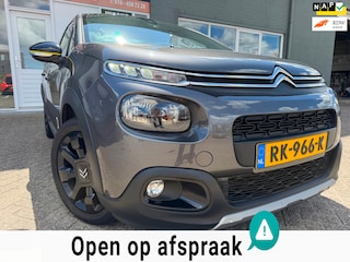 Citroën C3 1.2 PureTech S&S Shine met parkeersensoren en navigatie en bluetooth telefoon / media en cruise controle en airco