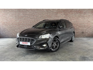 Ford Focus Wagon 1.0 EcoBoost Hybrid ST Line Winter Pakket / Safety Pakket / Trekhaak afneembaar / CarPlay / Clima