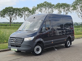 Mercedes-Benz Sprinter 317 1.9 CDI L2H2 RWD L2H2 Automaat MBUX Airco Cruise Control Camera Parkeersensoren Stoelverwarming