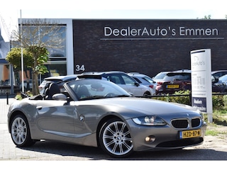 BMW Z4 Roadster 2.2i 6 cilinder LEDER SPORSTOELEN