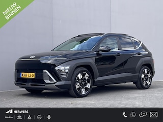 Hyundai Kona 1.6 GDI HEV Premium Sky / Fabrieksgarantie tot 10-2028 / Schuifdak / Leder / Camera 360° / Elektr. stoelen en klep / Stoelventilatie / Stuur-, stoel- en achterbankverwarming / Navi / Apple Carplay Android / 18"  LM wielen /