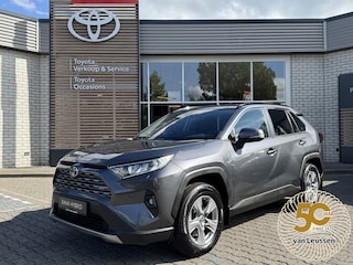 Toyota RAV4 2.5 Hybrid AWD DYNAMIC 1650KG TREKGEW STOELVERW PARK-SENSOREN NAVI CAMERA APPLE/ANDROID LM-VELGEN