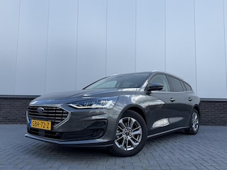 Ford Focus Wagon 1.0 EcoBoost Hybrid Titanium