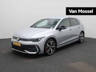 Volkswagen Golf 1.5 eHybrid GTE 272 PK| Origineel Nederlands | 1e Eigenaar | Navigatie | LED Matrix | Achteruitrijcamera | Stoelverwarming | Stuurwielverwarming | Black Style