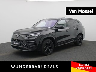 Volkswagen Tayron 1.5 eHybrid R-Line Edition 272PK | SoH 100% | Panoramadak | Trekhaak | Navigatie Groot Scherm | 360 Camera | Head-Updisplay | Stoelverwarming Voor & Achter | Elektrische Achterklep | Black Style